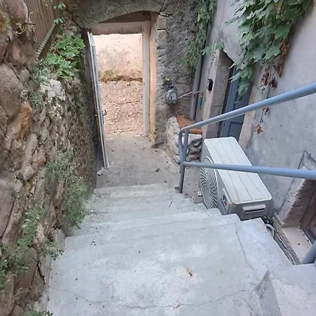 Maison De Village Au Centre De Vallon-Pont-dʼArc